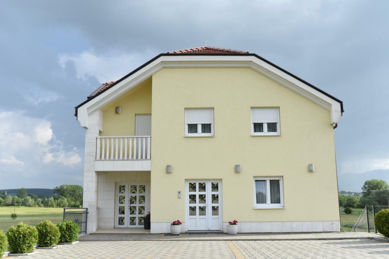 Apartman Livno Luaran gambar
